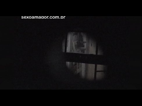 ❤️ Blondie wurdt yn it geheim op fideo opnommen troch in buertvoyeur ferburgen efter holle bakstiennen ❤️❌ Russyske porno by porno fy.https-tubsexer.ru ❌