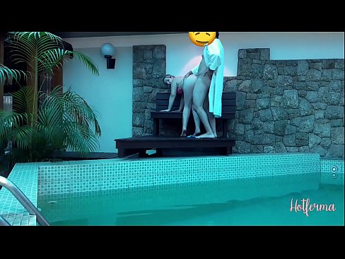 ❤️ Baas noeget faam nei it swimbad, mar koe net wjerstean in hot ❤️❌ Russyske porno by porno fy.https-tubsexer.ru ❌